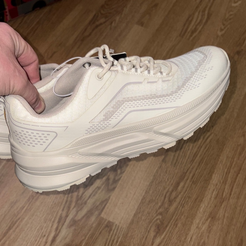 Ecko Unlimited Men’s White Athletic Sneakers